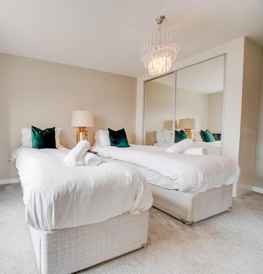Tallest Building In The City Centre Sleeps 5 Incredible City Mountain And Lagan Views Belfast Eksteriør billede