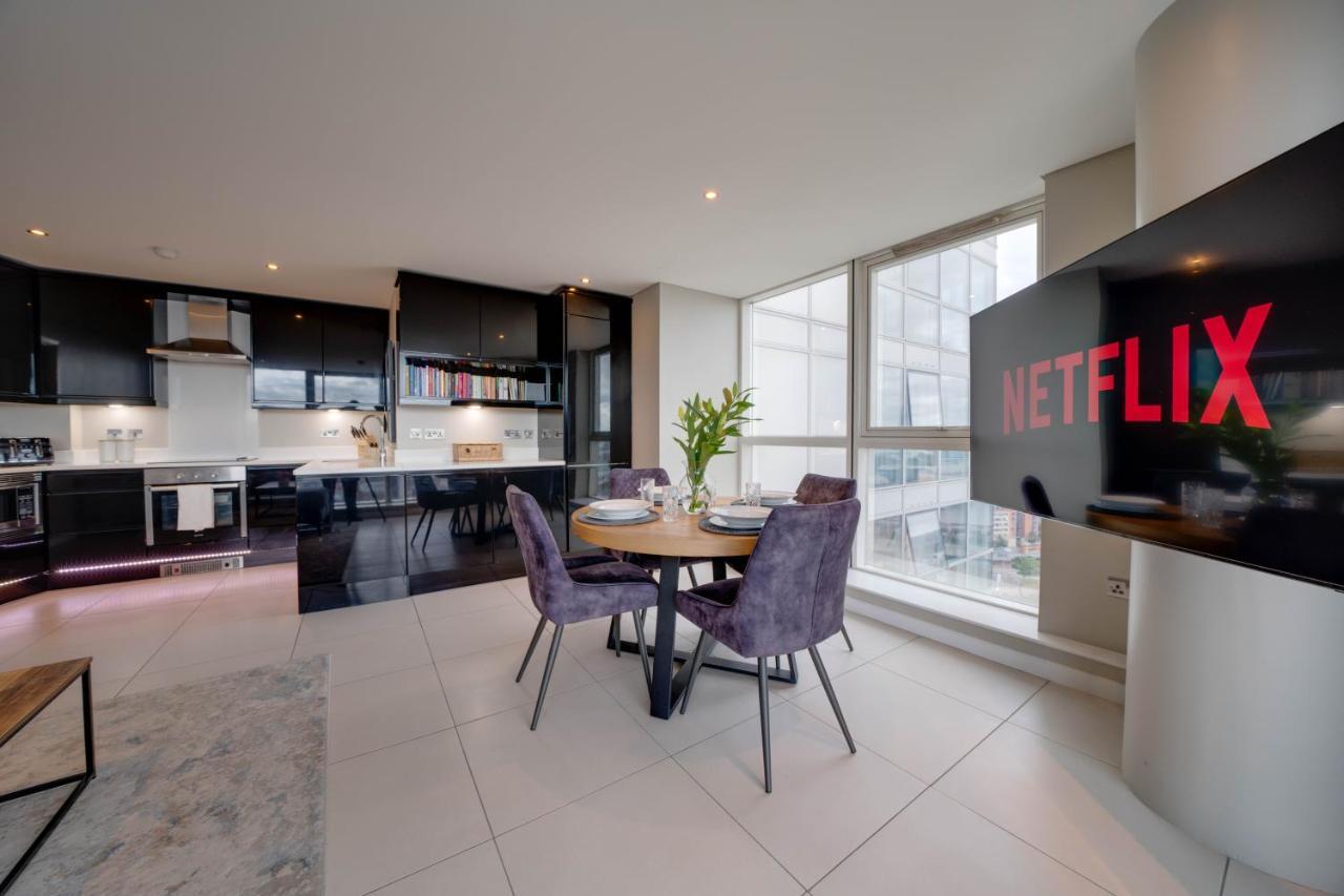 Tallest Building In The City Centre Sleeps 5 Incredible City Mountain And Lagan Views Belfast Eksteriør billede